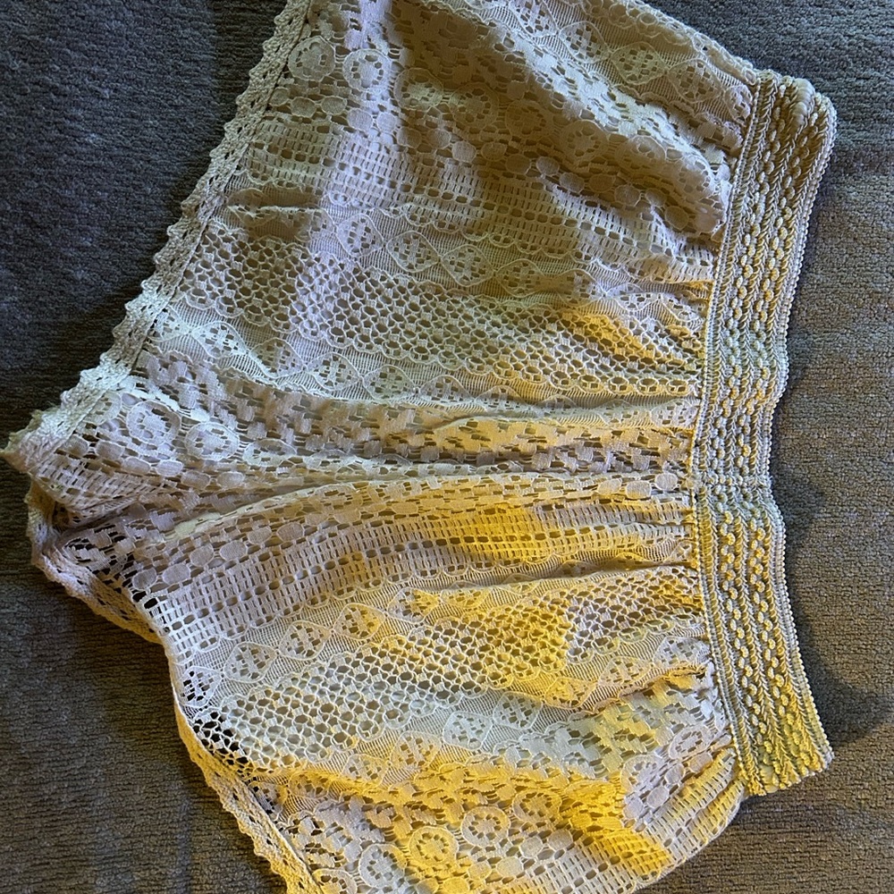 Rue21 Ivory Lace High Waist Shorts